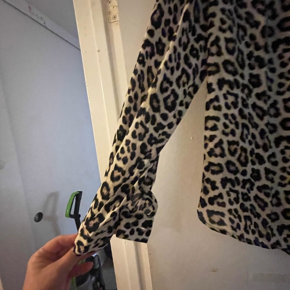 H & M brand new cheetah blouse. - Picture 2 of 2